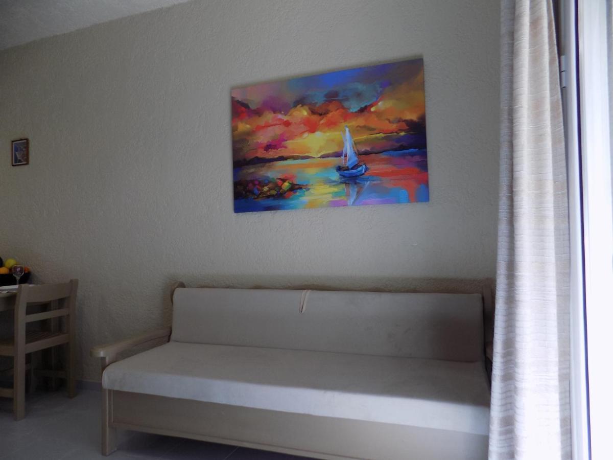 أيّا إفيميا Afrodite Spacious Apartments! المظهر الخارجي الصورة
