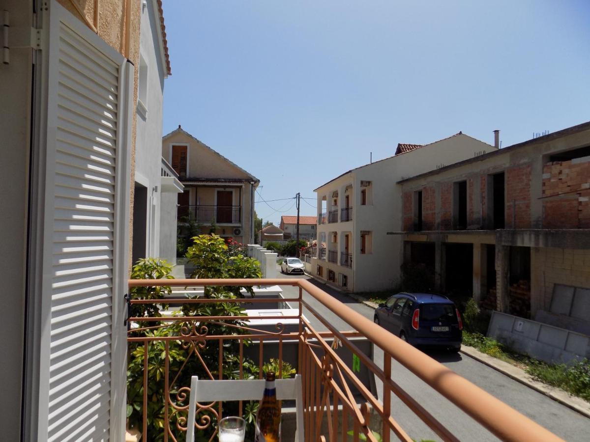 أيّا إفيميا Afrodite Spacious Apartments! المظهر الخارجي الصورة