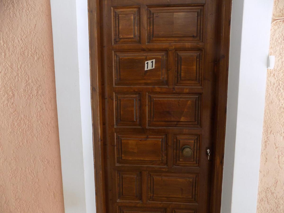 أيّا إفيميا Afrodite Spacious Apartments! المظهر الخارجي الصورة